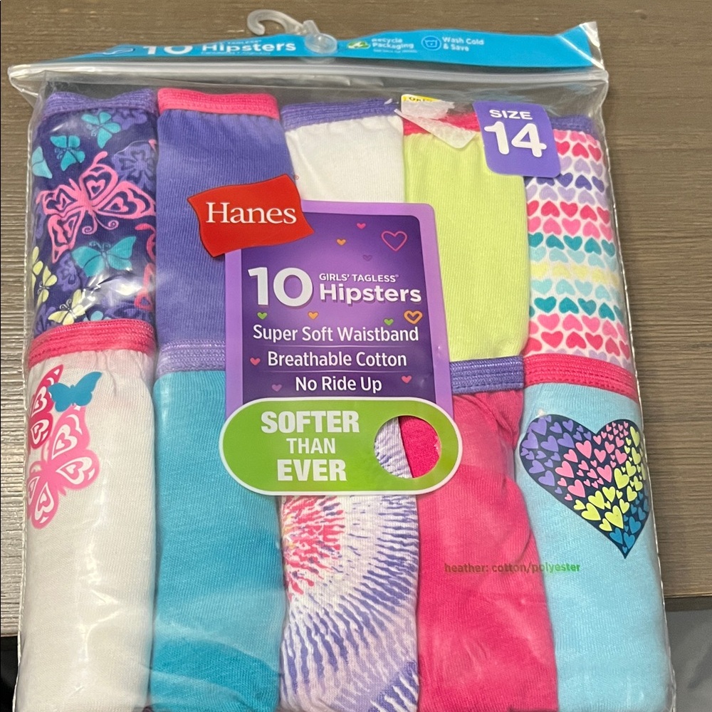 New! Hanes Girls' Tagless Hipsters - Pack of 10